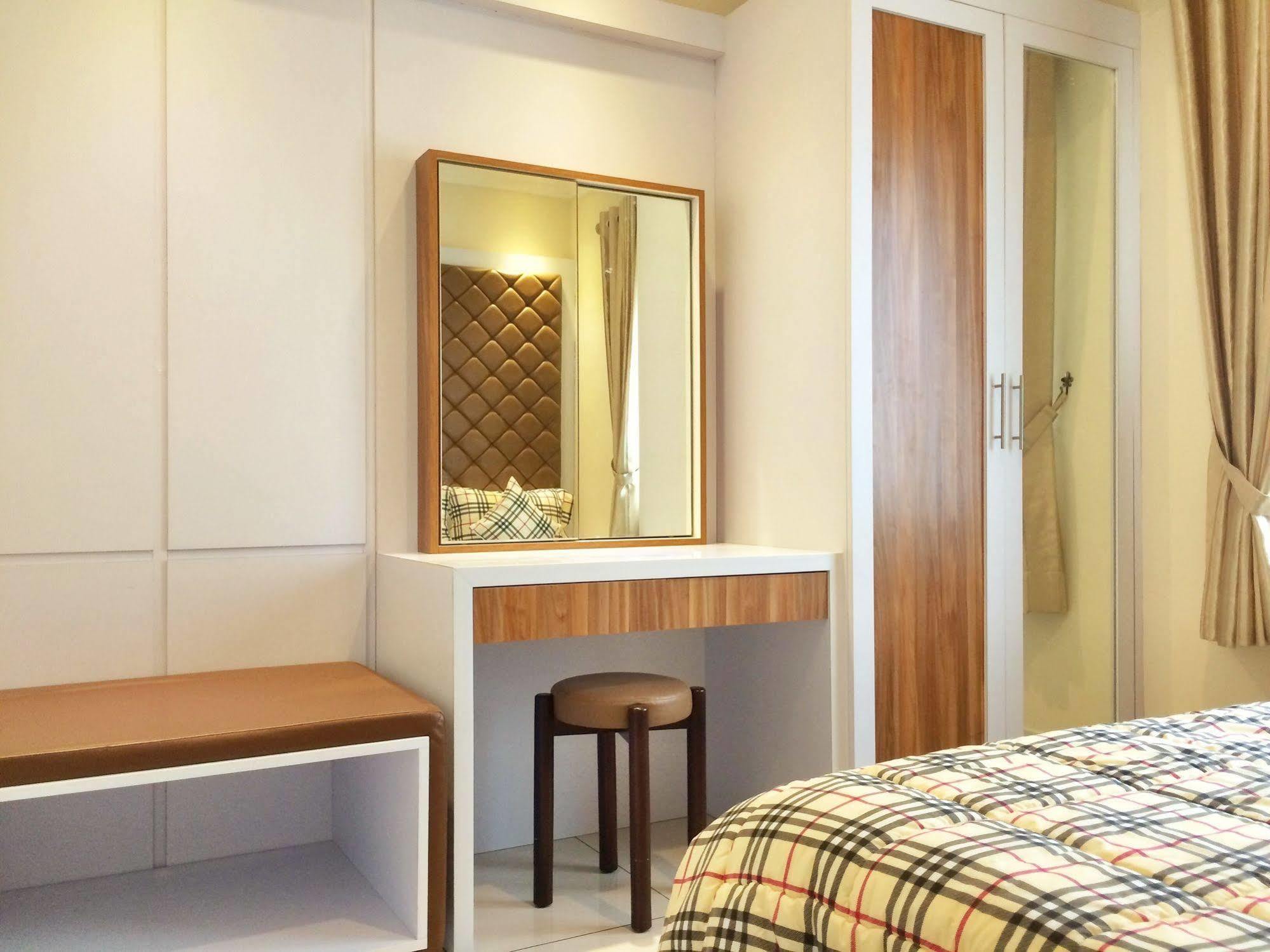 Ravarine Suite Apartment Giacarta Esterno foto